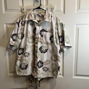 Island Shores Men’s Shirt X-lg Hawaiian print tan and green Button Down Collar